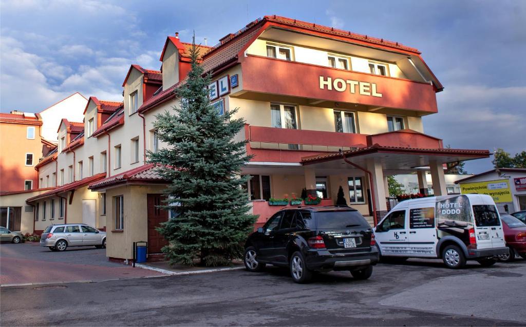 Hotel Dodo Bilgoraj Exterior photo